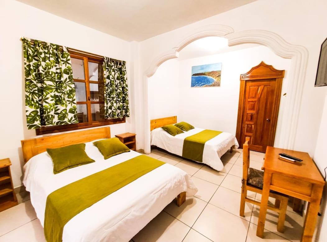 Tuzco Lodge ปูแอร์โตโลเปซ ภายนอก รูปภาพ