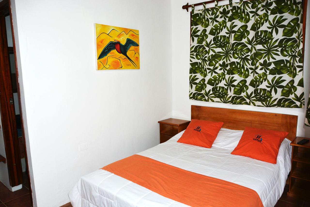 Tuzco Lodge ปูแอร์โตโลเปซ ภายนอก รูปภาพ