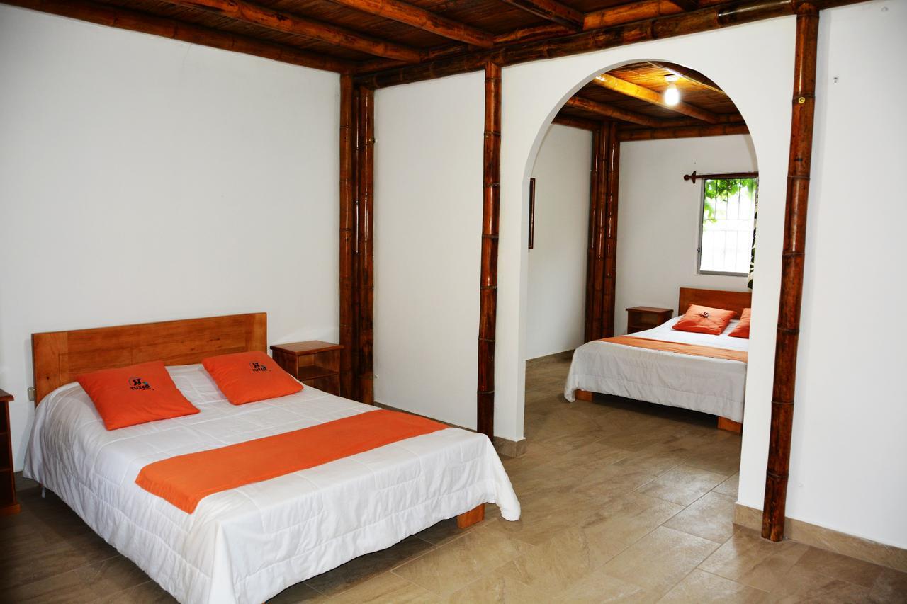 Tuzco Lodge ปูแอร์โตโลเปซ ภายนอก รูปภาพ